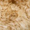 Barna melanzsszínű báránybőr szőnyeg 60 x 90 cm