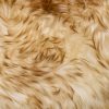 Barna melanzsszínű báránybőr szőnyeg 60 x 180 cm