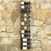 Fekete vas falra szerelhető bortartó állvány 24 palacknak 