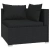 Fekete háromszemélyes polyrattan kanapé párnákkal